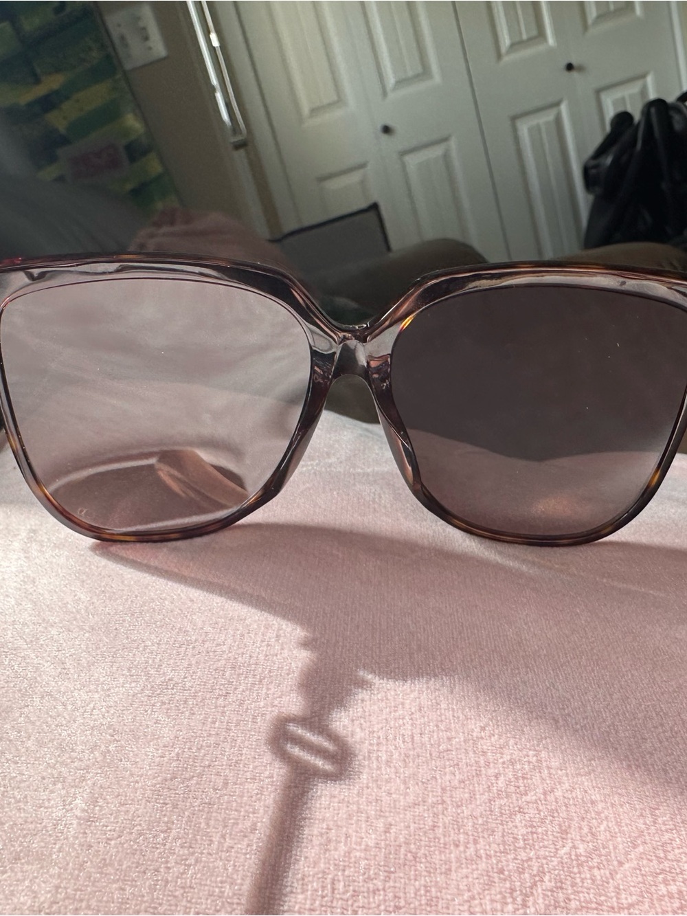 DIOR tortoise shell sunglasses never been worn!!! - Picture 3 of 12